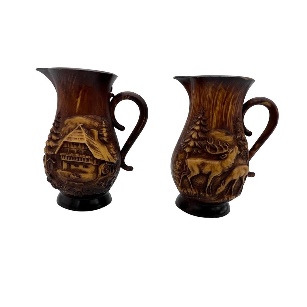 Rustic Faux Bois Miniature Pitcher Set – Cabin & Deer Scene – 3" Tall